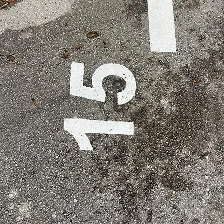 Safran Lux דירה *